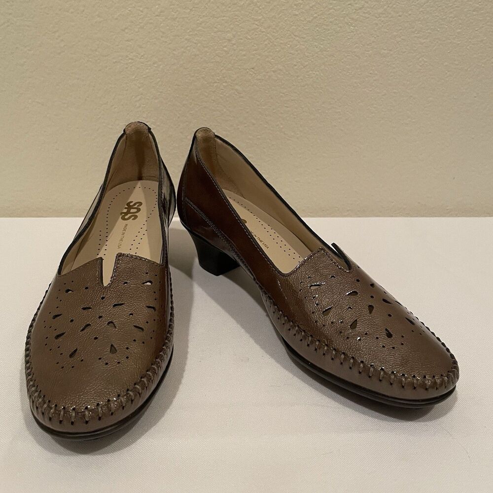 SAS Woman’s Sonyo Pump Heel Shoes Alfa Brown Mature- Size 6M